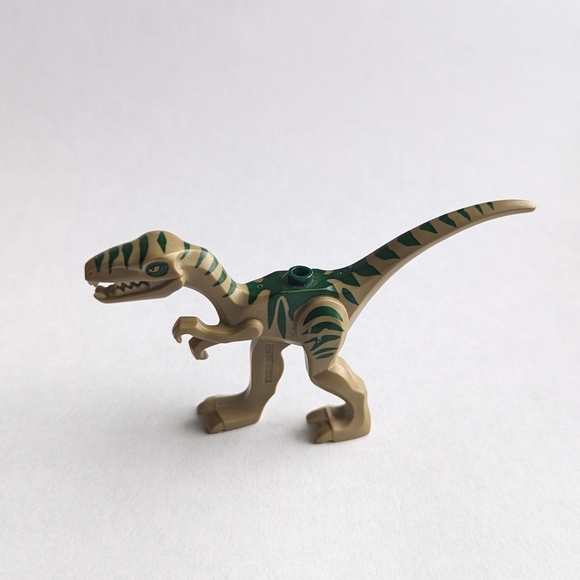 LEGO Coelophysis Dinosaur - Picture 2 of 5